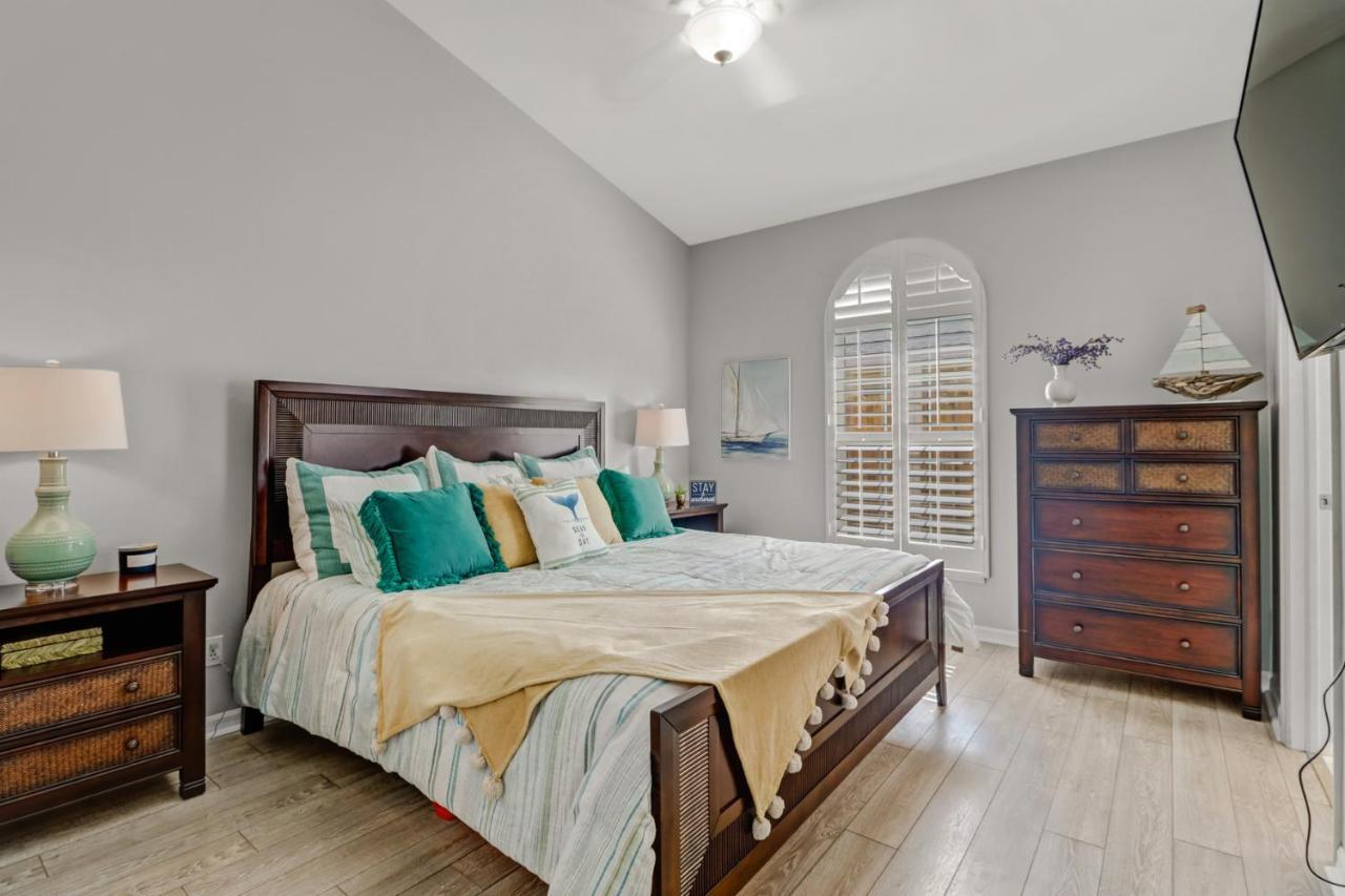 Cozy Beach House - 5 Minutes From Vanderbilt Beach North North Naples Esterno foto
